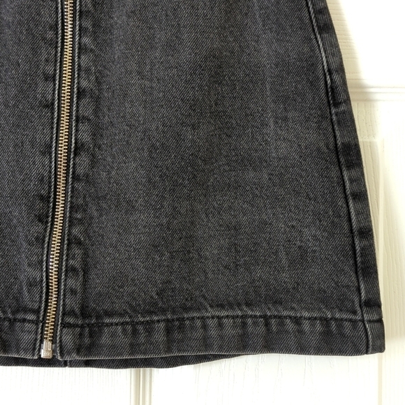 Topshop Moto Classic High Waisted Zip Up Front A-line Denim Mini Skirt Black 2 - Picture 7 of 9